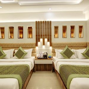 Superior Family Room